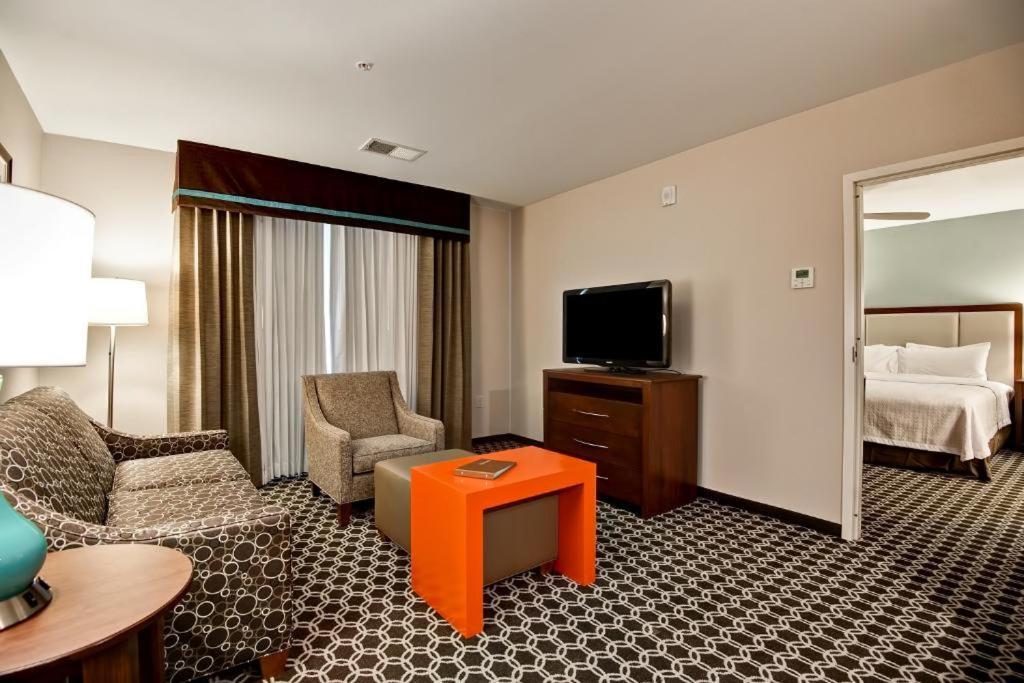 Homewood Suites By Hilton Greeley Ngoại thất bức ảnh